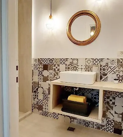 Casa Elenis بيت ضيافة إيفوري سود