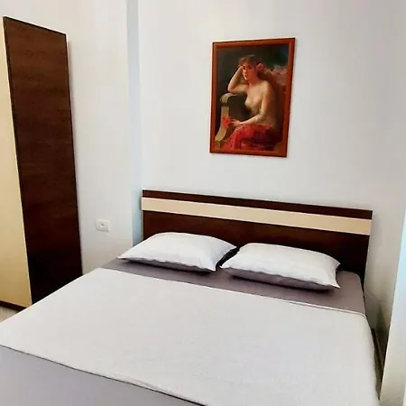 Casa Elenis إيفوري سود